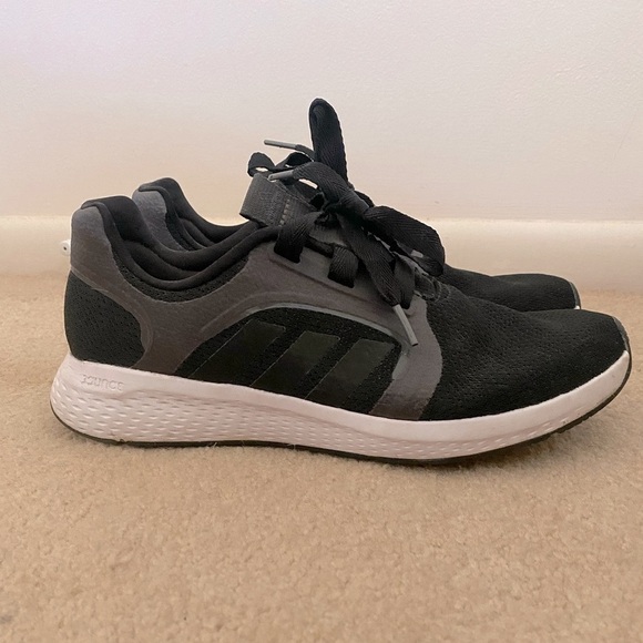 Adidas Bounce Running Shoes- size 9 - Picture 2 of 3